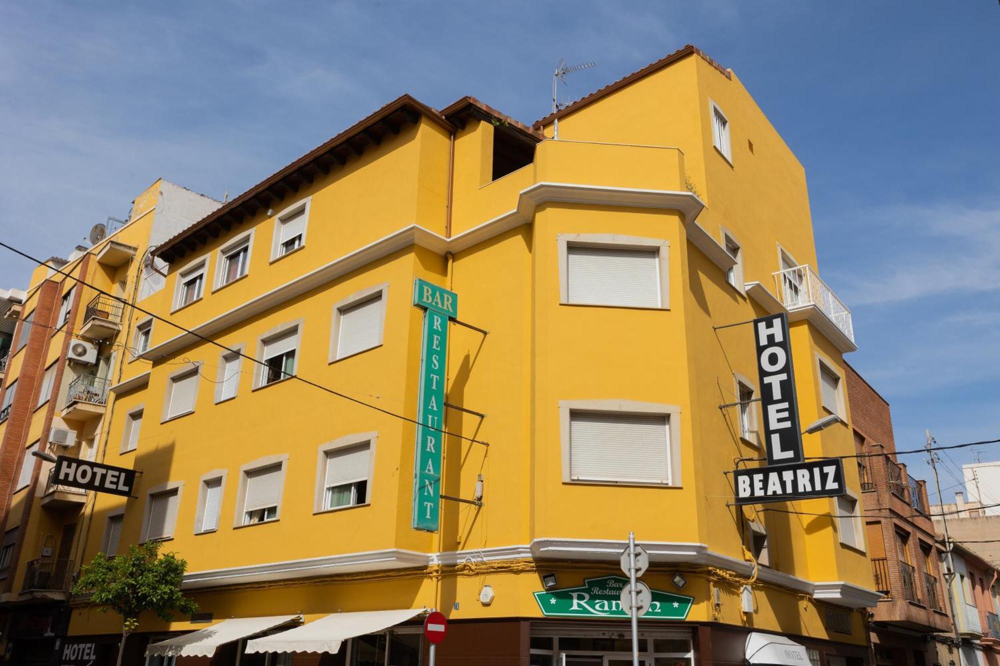 Hotel Beatriz Burriana Exteriör bild